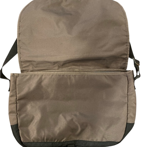 Timberland Dark Brown Messenger Bag - Picture 2 of 8